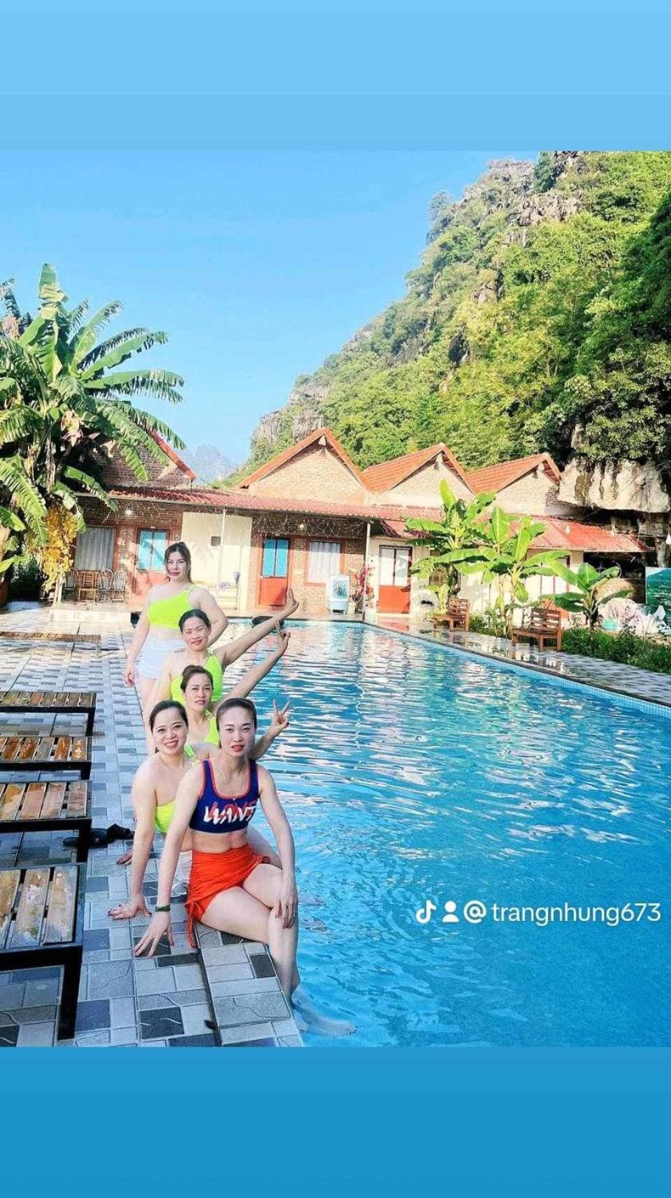Hotel Trang An Lim Garden Xuan Son Exterior foto